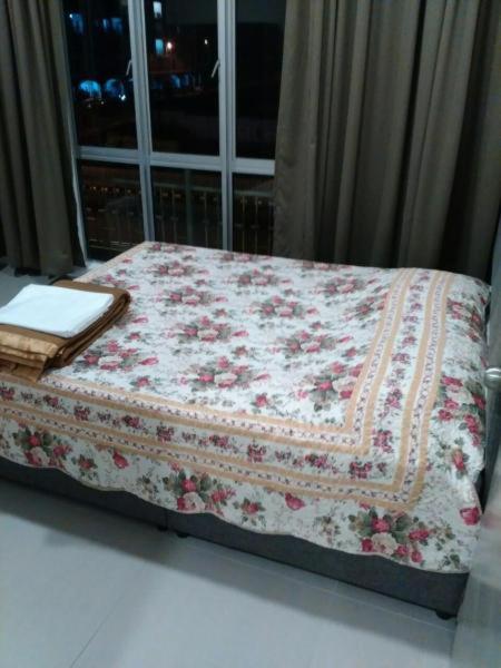 Barrington Square 2 Rooms Apartment At Golden Hill Night Market ブリンチャン エクステリア 写真